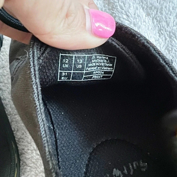 Dr. Doc Martens Kids Unisex 13 Black Santanita J Canvas Shoes Sneakers Lace Up - Picture 10 of 12